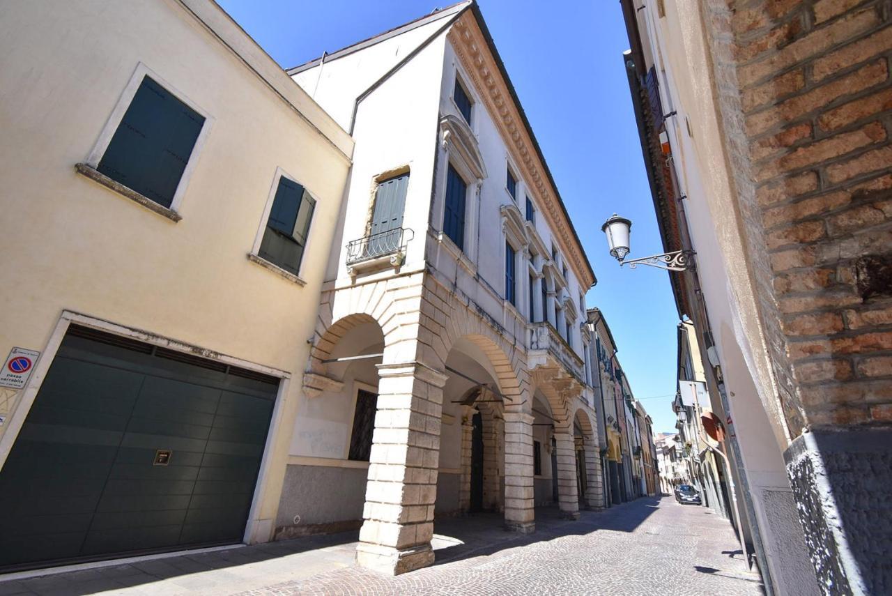 Luxury Battisti Apartment Padova Exterior foto